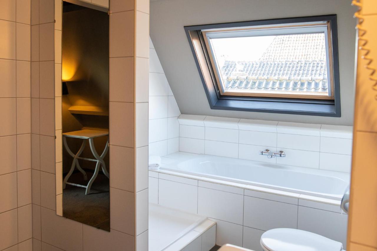 Yep! Slapen Bij De Sluis Bed & Breakfast Blokzijl Luaran gambar