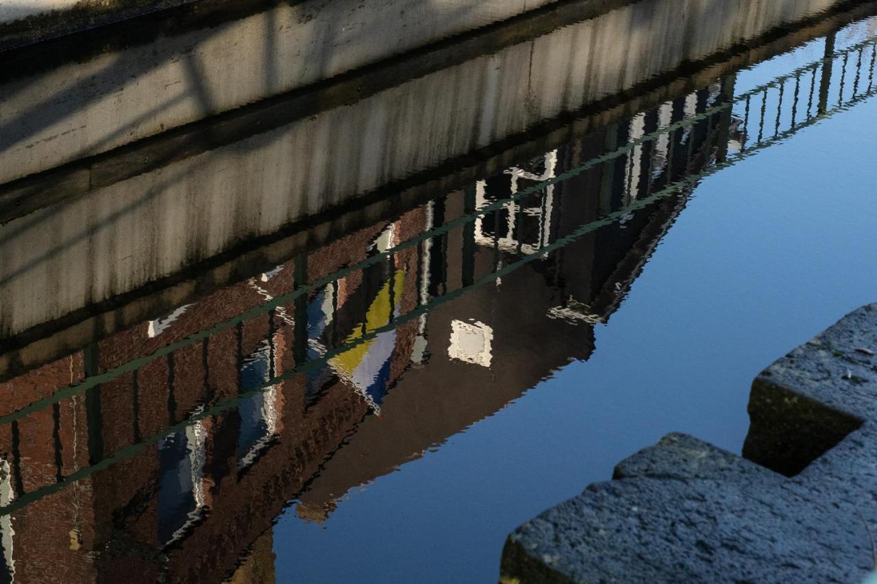 Yep! Slapen Bij De Sluis Bed & Breakfast Blokzijl Luaran gambar