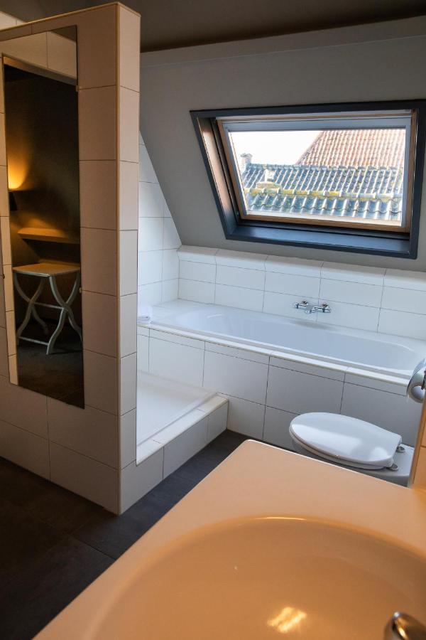Yep! Slapen Bij De Sluis Bed & Breakfast Blokzijl Luaran gambar