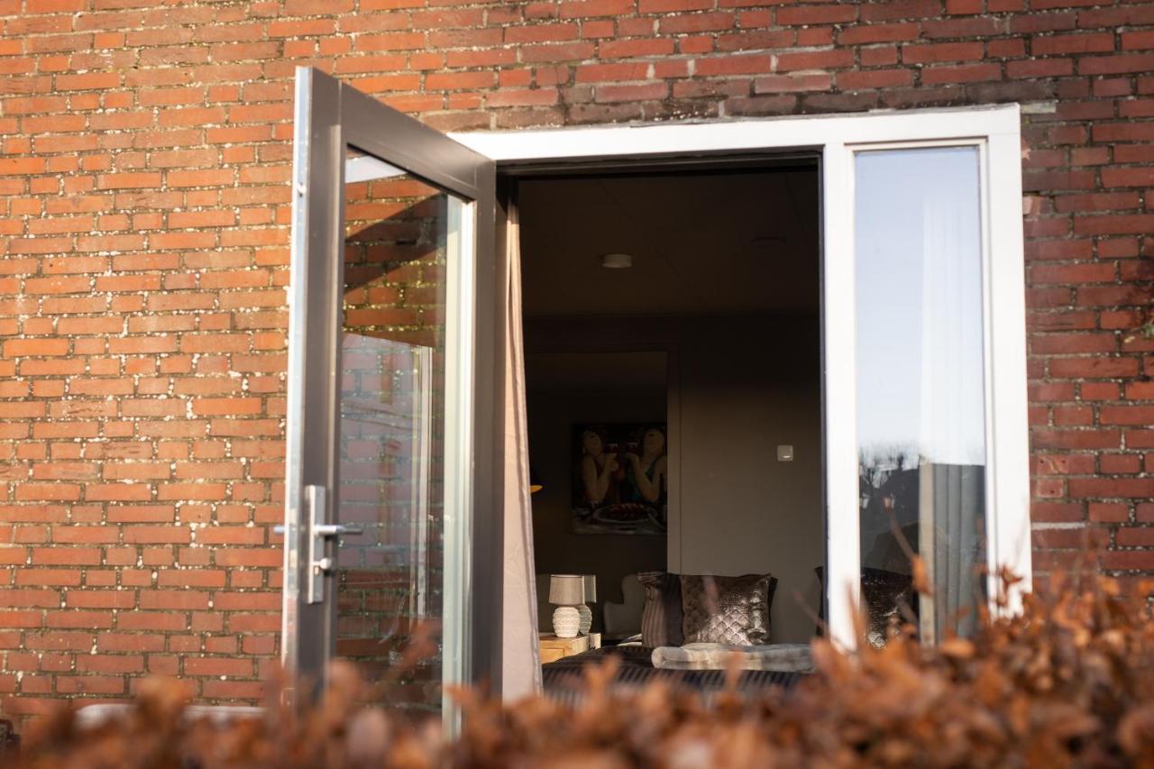 Yep! Slapen Bij De Sluis Bed & Breakfast Blokzijl Luaran gambar